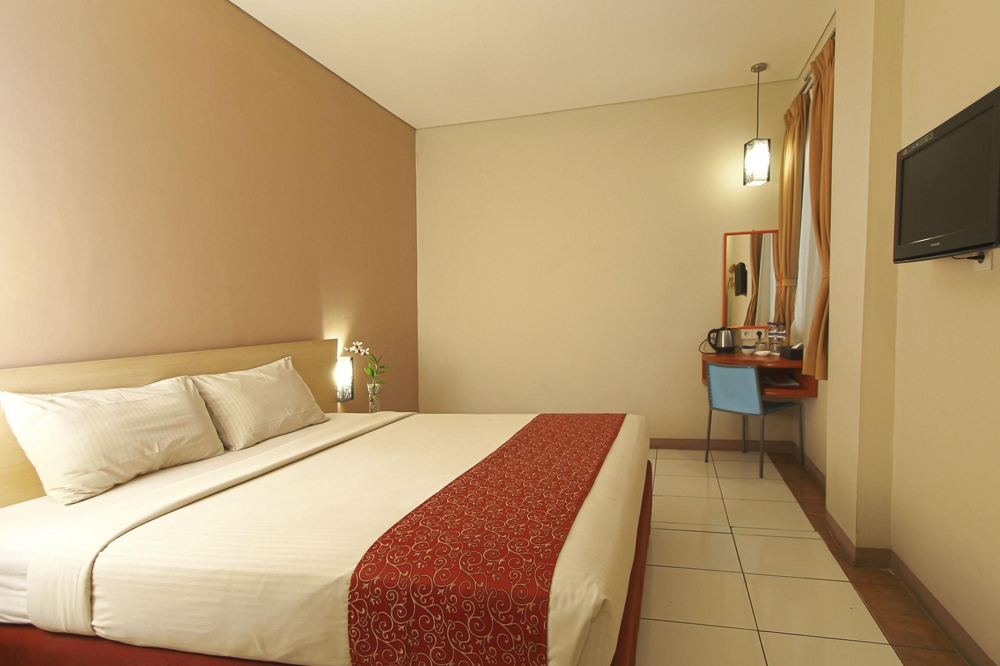 Hotel Marlin Pekalongan By Dafam Hotels Dış mekan fotoğraf