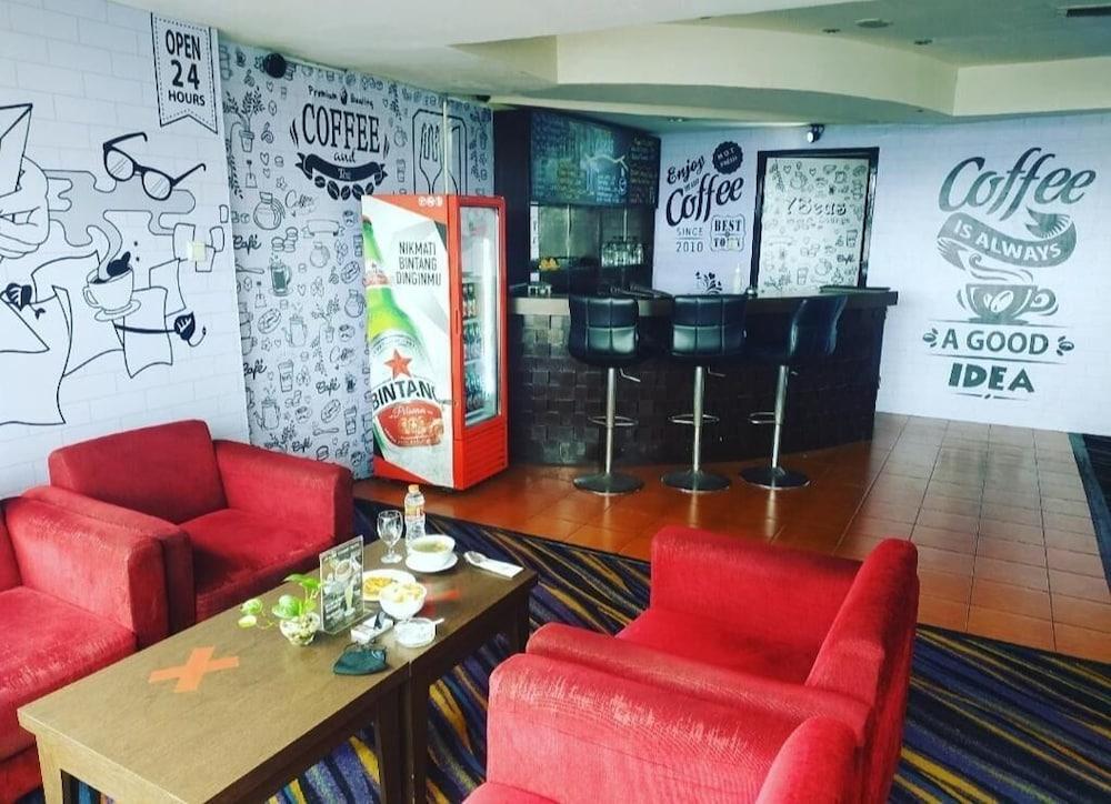 Hotel Marlin Pekalongan By Dafam Hotels Dış mekan fotoğraf