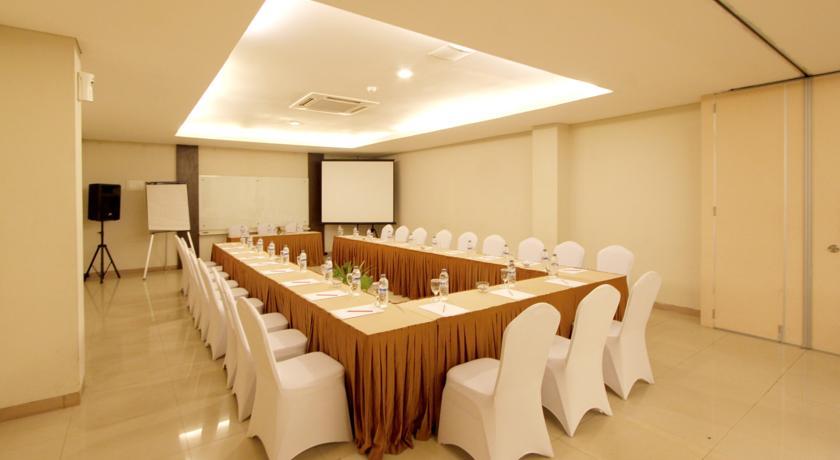 Hotel Marlin Pekalongan By Dafam Hotels Dış mekan fotoğraf