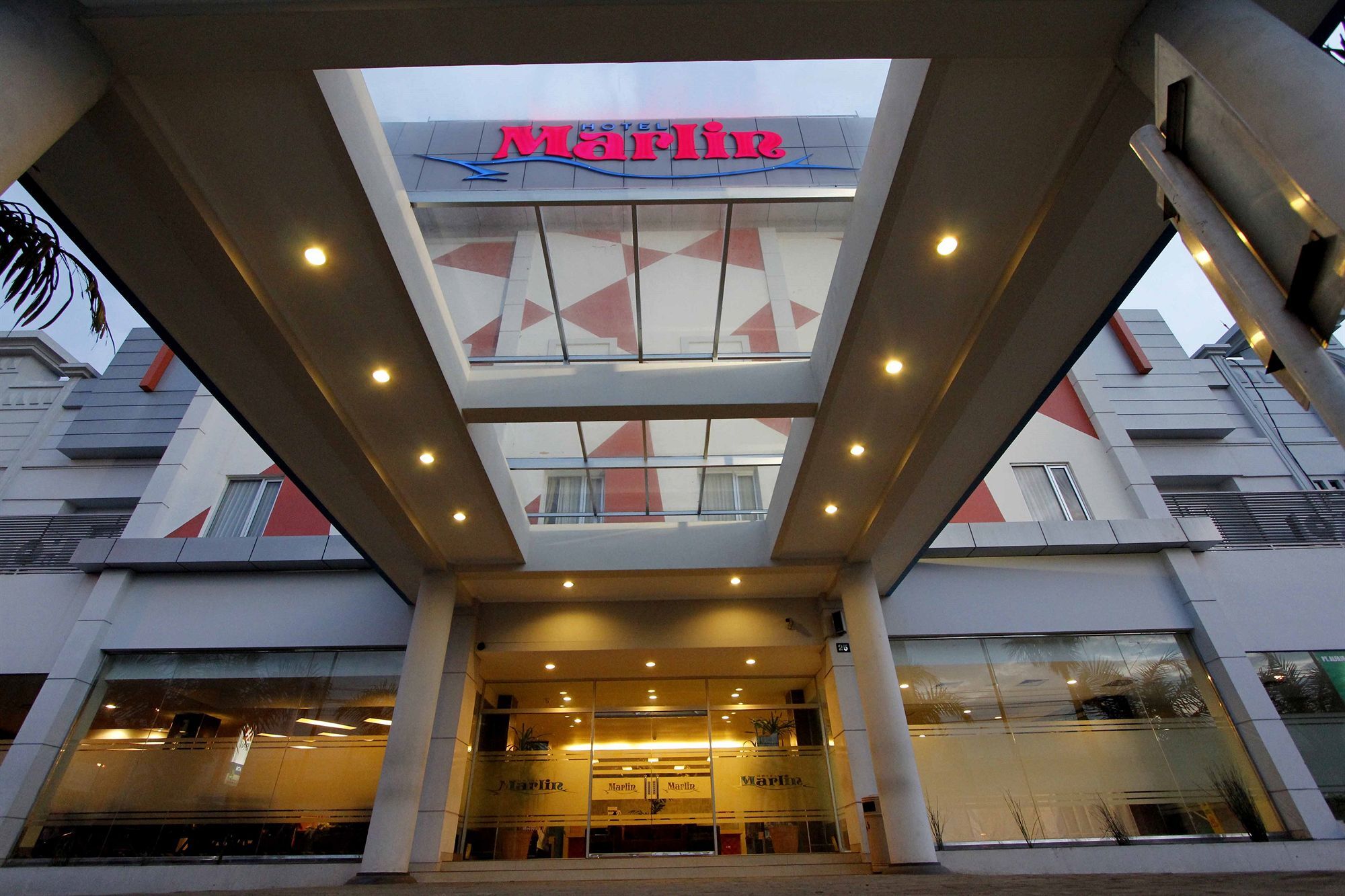 Hotel Marlin Pekalongan By Dafam Hotels Dış mekan fotoğraf